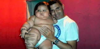 Если при рождении он весил чуть более 3 кг, то к восьми месяцам его вес превысил 20-килограммовую отметку.