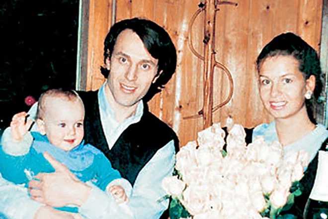 Руслан, Татьяна и их дочь Камилла 