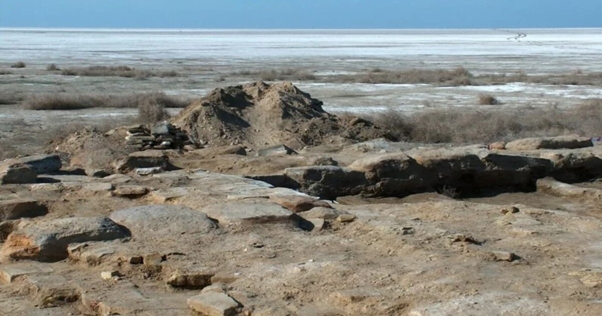 На высохшем дне Аральского моря найдены руины древних городов Средневековья